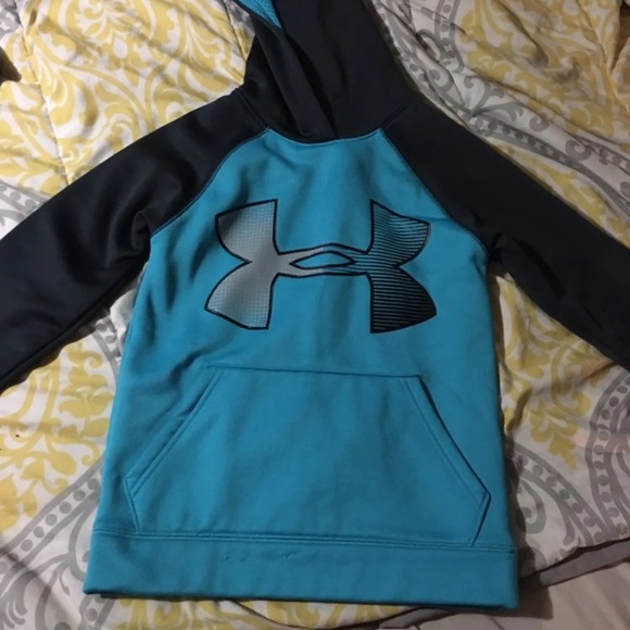 5  pull over hoodies - Picture 5 of 5